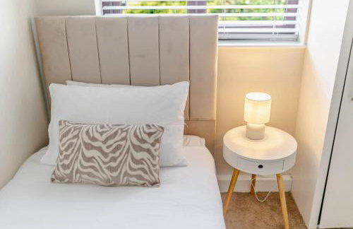 Cosy city centre home - Wi-Fi - Free Parking - Photo 12