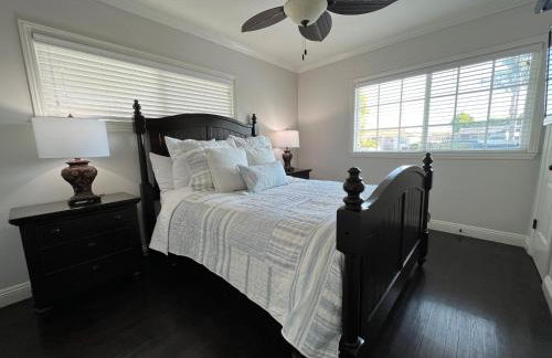 Gorgeous Pool Home 1/2 Mile Walk to Disney - Foto 34