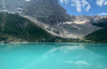 Mountain Flat Luna -Next the shuttle to Cortina Olympic stadium and train station- - Foto 39