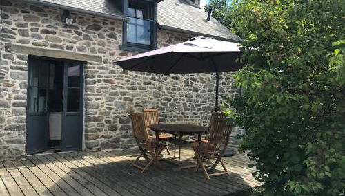 Maisonnette au pied du Mont Dol - Foto 2