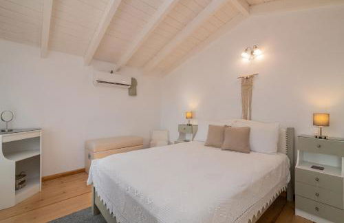 Villa Daniela - Private Pool and Serene Location, by ZanteWize - Foto 2