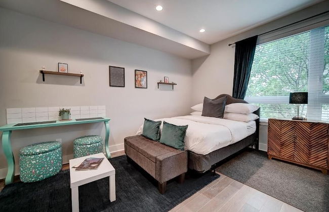 Artsy Hidden Gem II - Photo 8