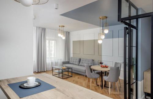 Ermine Suites - Photo 16