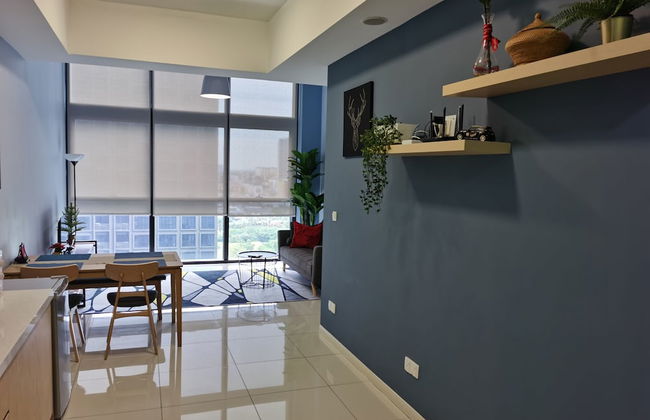 Icon City Premier Suites by WeCare - Photo 79