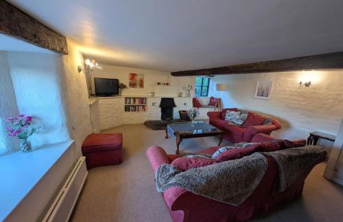 The Farmhouse - Photo 44