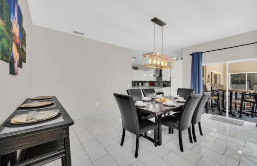 Spacious 4Br Family Villa Near Disney With Pool & Games - Foto 14