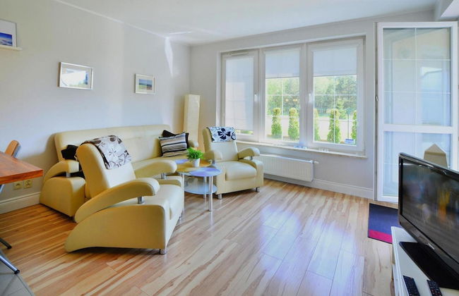 Comfortable Apartment, Ground Floor, Balcony - Photo 5