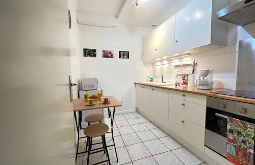 Polichinelle Hyper Centre - Wifi - Balcon & Parking Proche - Foto 7