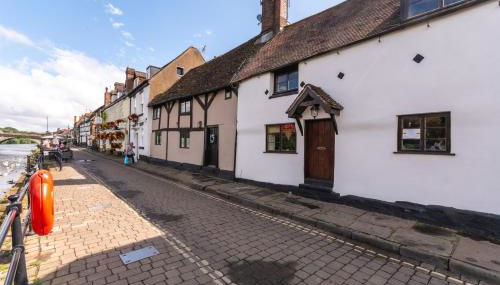 Bewdley River Cottage - Free private gated parking for 2 cars - River front location - Foto 1