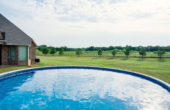 Peaceful Luxurious Ranch Family Reunion - Photo 63