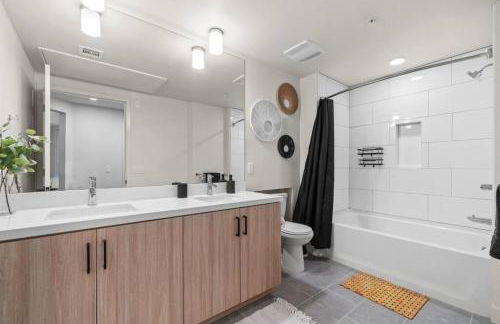 Luxury Modern Condo in Irvine - Foto 9