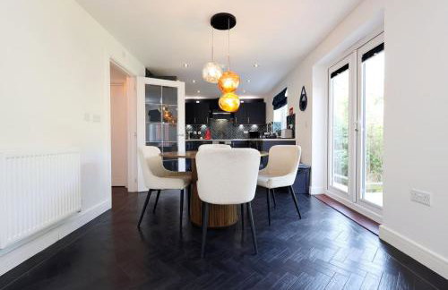 Contractor 4 Bed 2 BA 5 mins to Airport & Barry With Parking - Foto 19