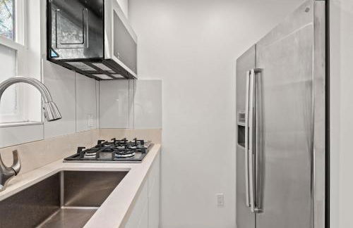 Scenic Retreat with Deck & Stunning Views in LA - Foto 44