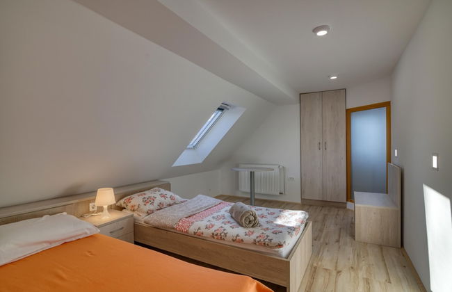 Farmhouse Raspberry Pool&wellness - Photo 2