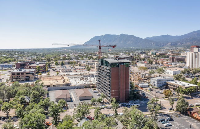 Mid-Skywalker Unit 408 - Foto 40