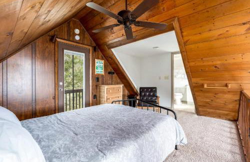 Mountaintop Views, Hot Tub, Deck, Fire Pit & WiFi - Foto 15