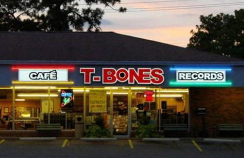 KING BED Family Friendly Cottage - Walk to Zoo & Waterpark - Near Downtown & Midtown - Foto 36