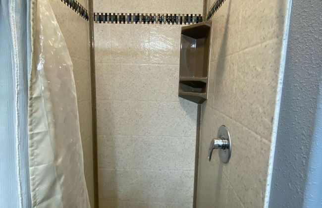 Burge Hotel - Photo 11