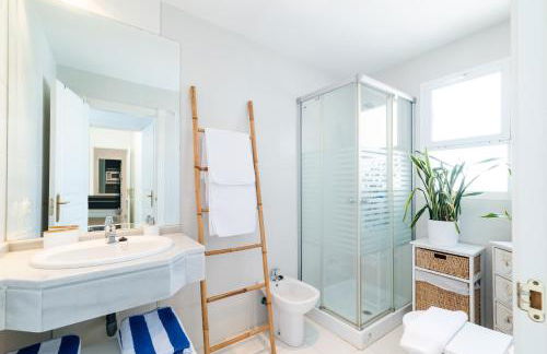 Marina Azul Ático junto al Mar en Salobreña con Parking Gratis - Foto 71