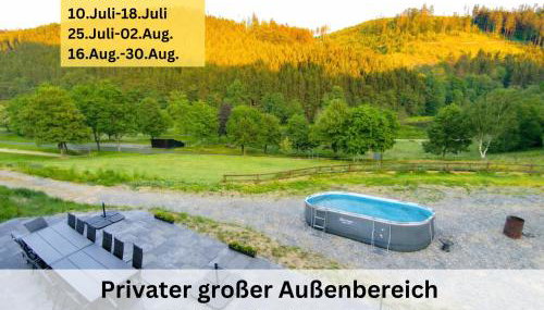 Haus Grimme im Kurpark - XXL Familien- & Erlebnishaus mit Sauna, Whirlpool, Pool & Indoorspielplatz - Photo 2, Garden