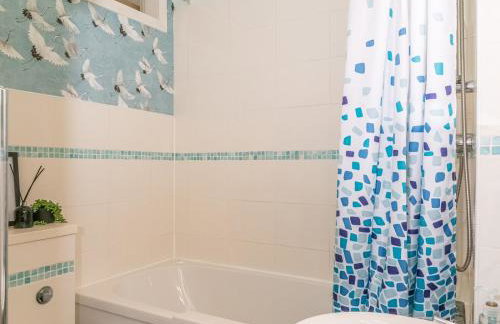 Superb 1 Bed Flat in Traditional Victorian Building - Pass the Keys - Foto 19