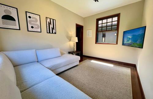 Casa 04 Vale Boa Vista - Casa Charmosa com 3 Suítes e Acesso à Área de Lazer Completa de Condomínio - Photo 5