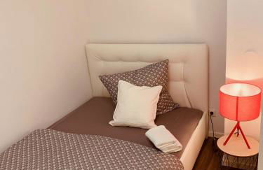 FELIX LIVING 7, Gruppenwohnung mit Oberhausblick, Dachterrasse & Parkplatz - Photo 11