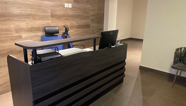 Sky Suites Airport - Foto 2, Receção