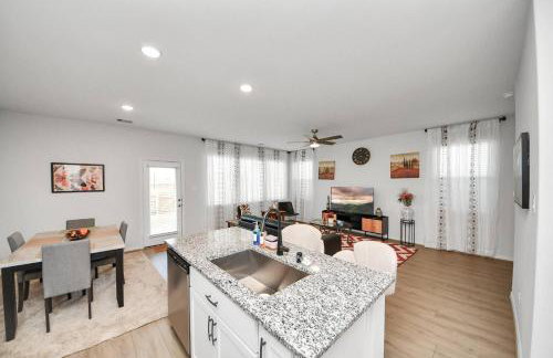 3BR Corporate & Family Getaway Near katy Mills - Foto 19