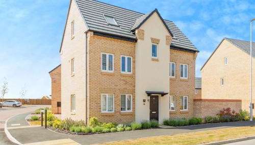 4 Bed Room Service Accommodation - 2 Parkings - Fibre Wi-Fi - Workstation - Foto 2