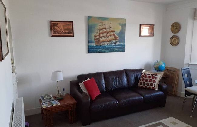 Marina View, Lovely Upper 3 Bedroom Apartment - Foto 21