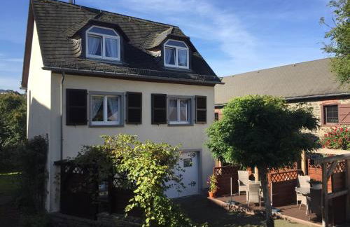 Ferienwohnungen Eifelstuben mit Charme - am See, nahe Burg - Photo 15