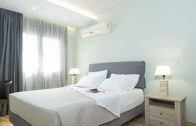 Virginia Luxury Villas - Photo 3