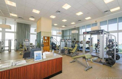 Luxury Building with Ocean Views in Downtown - Foto 29