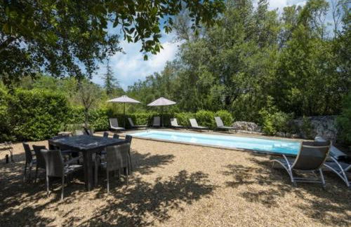 Grenadiers - Photo 34