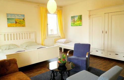 Villa Sophienschlösschen nahe Berlin - Exklusive Zeit zwischen 5 Seen mit großer Küche, gratis Sauna & 3500qm Garten - Foto 17