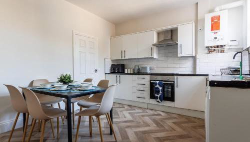 Charming Central 3BR Home Near Auckland Castle - Foto 4