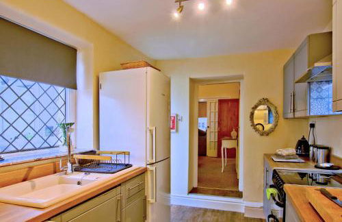 Labernum Cottage, Ingleton Village, Yorkshire Dales National Park, Famous Three Peaks, Near The Lake District, Pets Are Welcome, Direct Parking in front of the Cottage & Guest Parking - Foto 11