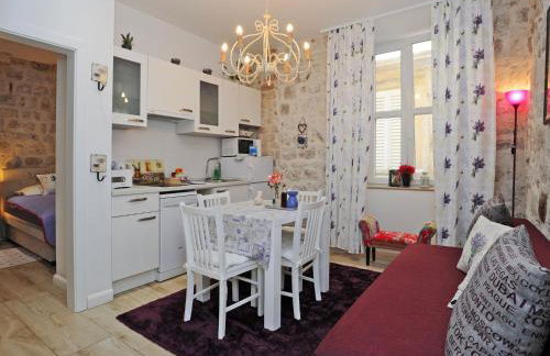 L & L Old Town Apartments - One bedroom Apartment Lavander - Foto 64