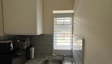 Double Room Ensuite in Croydon Family Home - Foto 3, stove