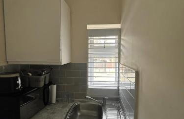Double Room Ensuite in Croydon Family Home - Foto 3