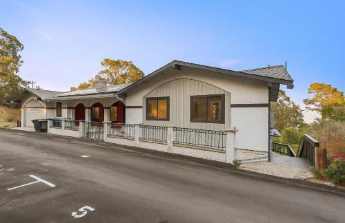 Marbella Lane - 3BR Penthouse Executive Suite, SFO, Parking - Foto 60