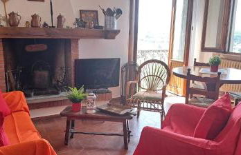 L'incanto del Trasimeno con giardino vista lago nel cuore di Castiglione - Foto 37