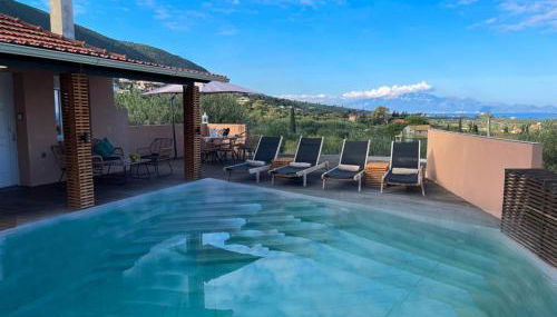 Villa in Alykes with Private Pool & Sea Views - Foto 1