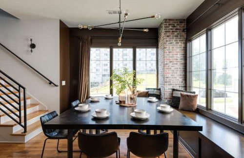 The Gambler - Pool Table Plus Rooftop with Firepit - Foto 46