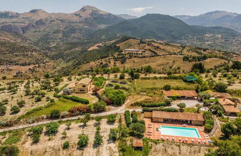 Nice Apartment In Collesano Pa - Foto 14