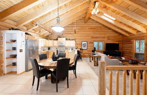 Iconic Log Cabin Escape - Idaho Springs - Hot Tub - Foto 4