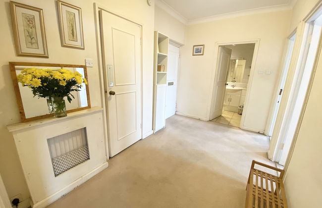 Stylish Apartments next to Buckingham Palace - Photo 38