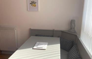 The Paisley Penthouse - Stunning View of the Abbey - Foto 67