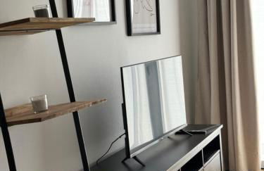 Plaza Victoria Apartments - Photo 41